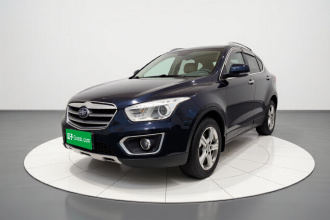 奔腾X80 2013款 2.0L 自动豪华型