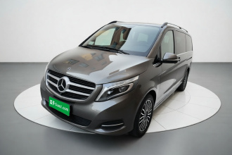 奔驰V级 2017款 V 260 L 尊贵加长版