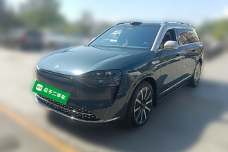 鸿蒙智行 问界M9 2024款 增程 Ultra版 42kWh 6座版
