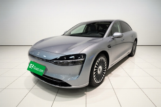 鸿蒙智行 享界S9 2026款 增程 Ultra 后驱 53kWh (192线激光雷达）