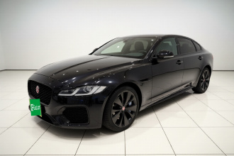 捷豹XFL 2021款 XFL 2.0T P300 四驱旗舰运动版