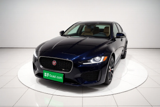 捷豹XEL 2022款 2.0T 250PS R-DYNAMIC S进取运动版