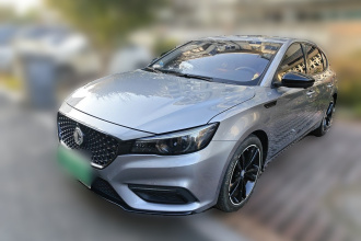 名爵 MG6 2019款 20T 自动Trophy竞技版+运动尾排竞速套装