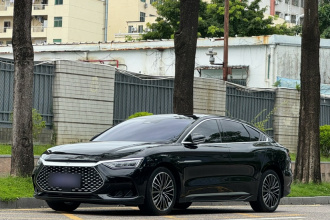 比亚迪 汉 2023款 DM-i 冠军版 121KM 尊荣型