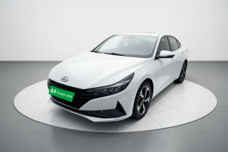 现代 伊兰特 2021款 1.5L CVT LUX尊贵版