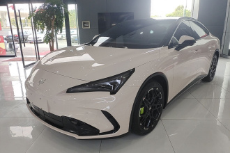 ARCFOX极狐 极狐 阿尔法S5 2026款 630 元境智行版 185kW