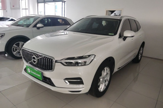 沃尔沃XC60 2019款 T5 四驱智逸版 国VI
