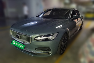 沃尔沃S90 2021款 B5 智逸豪华版