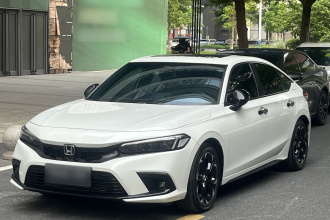 本田 思域 2023款 HATCHBACK 240TURBO CVT极锐版