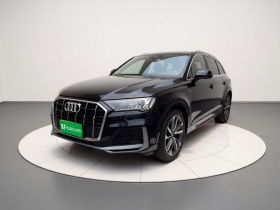 奥迪Q7 2021款 55 TFSI quattro S line运动型