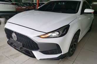 名爵 MG5 2023款 180DVVT CVT豪华版