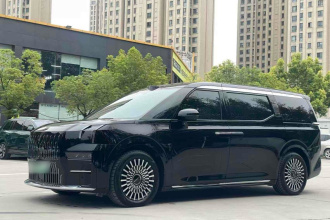 极氪009 2024款 七座过道版 108kWh