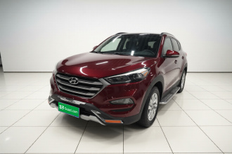 现代 途胜 2018款 1.6T 双离合两驱15周年特别版