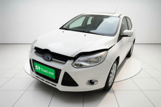 福特 福克斯 2015款 两厢 1.6L 自动风尚型