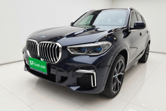 宝马X5 2022款 改款 xDrive 40Li M运动套装