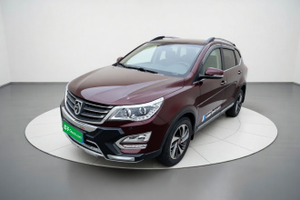 宝骏560 2015款 1.8L 手动豪华型