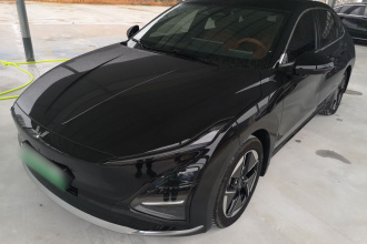 五菱汽车 五菱星光 2025款 610km 智能旗舰型