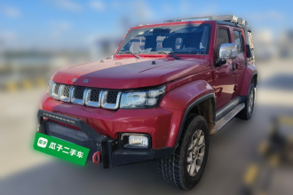 北京越野BJ40 2019款 PLUS 2.3T 手动四驱尊贵版 国VI