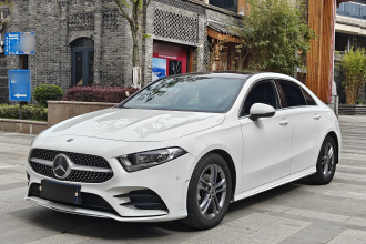奔驰A级 2020款 改款二 A 180 L 运动轿车