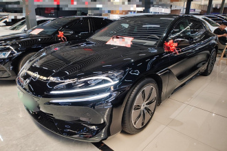 腾势Z9GT 2024款 1100四驱Max首发版