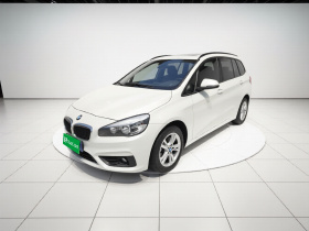 宝马2系多功能旅行车 2015款 218i 领先型