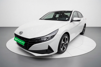 现代 伊兰特 2021款 1.5L CVT LUX尊贵版