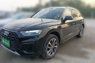 奥迪Q5L 2025款 40 TFSI 豪华动感型