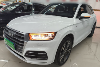 奥迪Q5L 2020款 40 TFSI 荣享时尚型