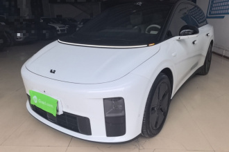理想汽车 理想i6 2025款 两驱标准版