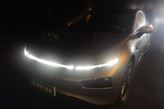 小鹏P7 2020款 586E
