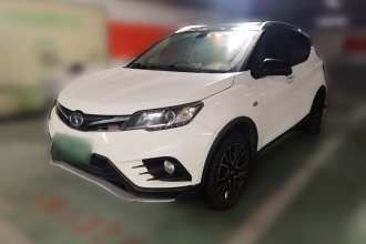 东南DX3 2018款 1.5L 手动旗舰型