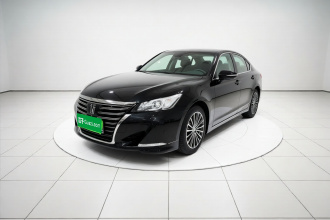 丰田 皇冠 2018款 2.0T 运动版