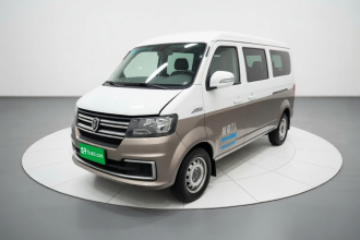 金杯 小海狮X30 2024款 1.5L 财富型客车 5/6/7座