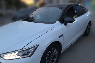 比亚迪 秦PLUS 2023款 冠军版 DM-i 55KM领先型