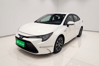 丰田 雷凌 2024款 智能电混双擎 1.8L 领先版