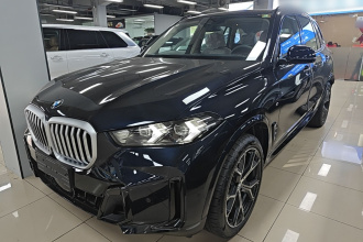 宝马X5 2026款 改款 xDrive 30Li 尊享型M运动曜夜套装