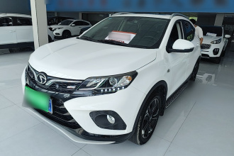 东南DX3 2019款 DX3X酷绮 1.5L 手动尊贵型