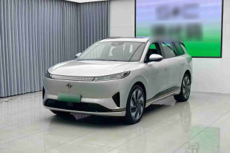 东风奕派 eπ008 2025款 210Ultra增程版 5座