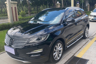 林肯MKC 2016款 2.0T 两驱尊雅版