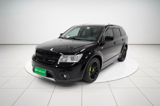 道奇 酷威 2015款 2.0TD 四驱尊尚版