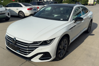 一汽-大众CC 2026款 3000万辆甄选款 380TSI 夺目