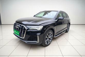 奥迪Q7 2020款 55 TFSI quattro S line运动型
