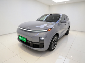 理想汽车 理想L8 2025款 Ultra 智能焕新版
