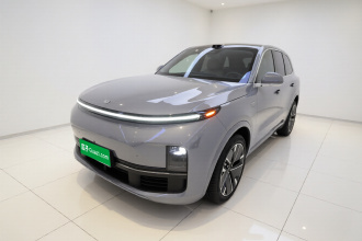 理想汽车 理想L8 2025款 Ultra 智能焕新版