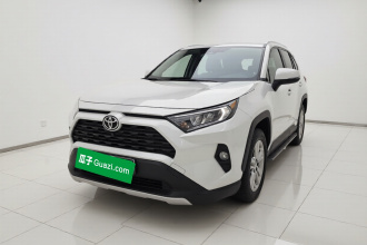 丰田 RAV4荣放 2021款 2.0L CVT两驱风尚PLUS版