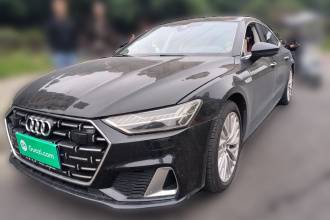 奥迪A7L 2024款 45TFSI S-line 筑梦型 流晶套装