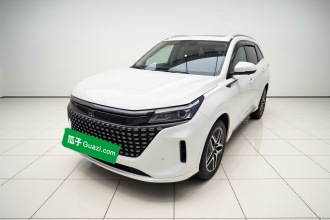 蓝电E5 2023款 1.5L DE-i 100KM臻享型 7座