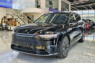 鸿蒙智行 问界M9 2025款 增程 Max版 52kWh 5座版（896线激光雷达）