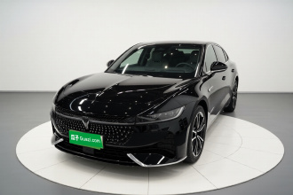 岚图汽车 岚图追光 2024款 PHEV 四驱超长续航旗舰版