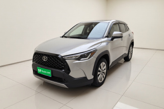 丰田 卡罗拉锐放 2024款 2.0L 先锋版